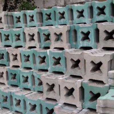 深圳混凝土彩色水泥磚 廣場(chǎng)磚 環(huán)保磚直銷