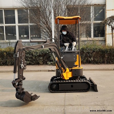 一臺微型挖掘機價格 開荒山果園用微小型挖掘機 犀牛小型液壓挖掘機
