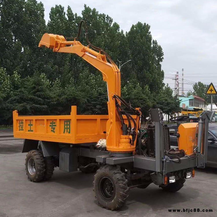 恒路工程隨車(chē)隨車(chē)挖掘機(jī) 四不像挖掘機(jī) 拉土專(zhuān)用挖掘機(jī)廠(chǎng)家