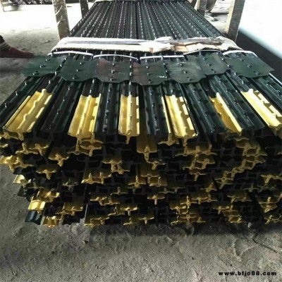 宏銳 山地養(yǎng)殖網(wǎng)養(yǎng)牛羊果園鋼絲圍欄網(wǎng)熱鍍鋅鋼絲牛欄網(wǎng)