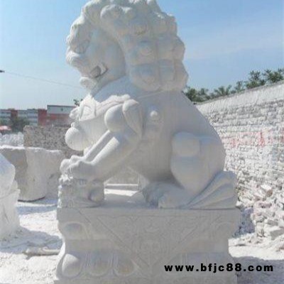 正隆石業(yè)是大型石雕和創(chuàng)意石雕刻的特色經(jīng)營石雕企業(yè)