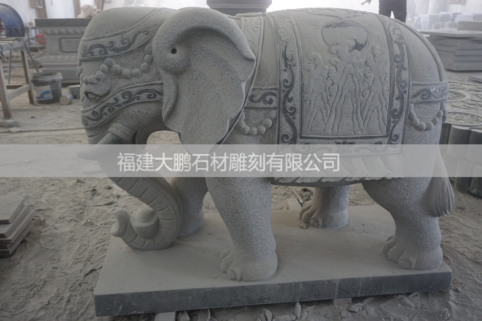 石雕大象廠家直銷 石雕大象酒店別墅門口大象擺件天然石材示例圖10