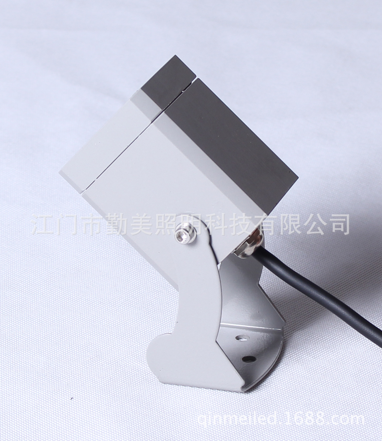 供應LED9W正方形小型投光燈/3顆3W廊柱局部照明射燈/方形防水射燈示例圖5