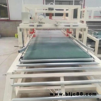 晨躍廠 水泥基勻質(zhì)板切割機(jī)  切割機(jī)全套生產(chǎn)設(shè)備廠家 品質(zhì)可靠  歡迎訂購