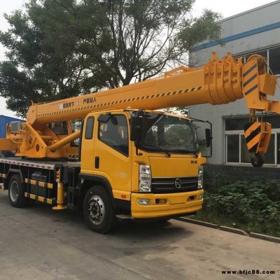 凱馬12噸小吊車 凱馬12噸汽車起重機 山東廠家直銷凱馬12噸汽車吊 各種規格型號齊全可定制