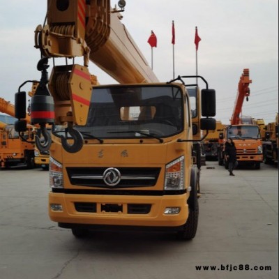 廠家現(xiàn)貨東風(fēng)汽車隨車吊 東風(fēng)12噸隨車吊 12噸汽車起重機(jī)圖片