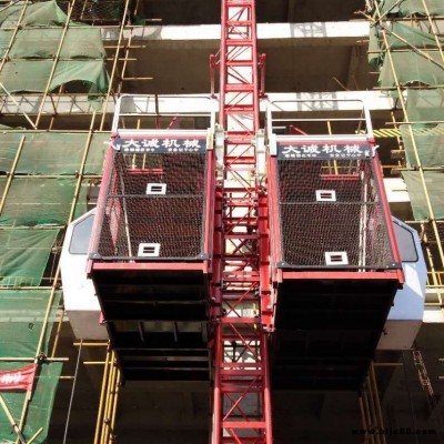 雙轎廂式齒輪齒條式載人載物均可 施工升降機