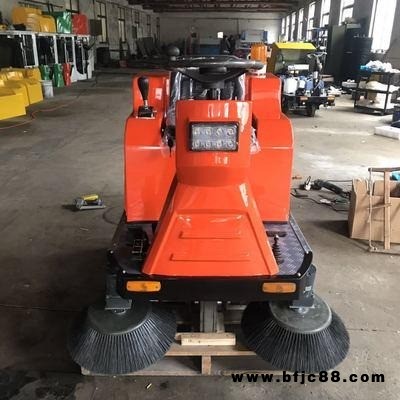 清掃車掃地機掃地車馬路物業(yè)小區(qū)廠區(qū)清掃車GP-1200掃地車機價格
