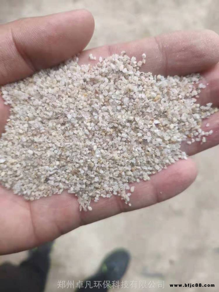臨沂磨具鑄造石英砂供應商