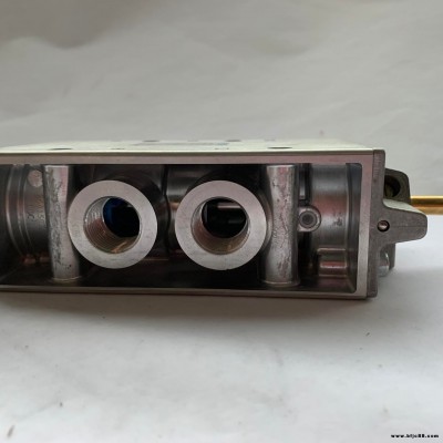 FESTO/費斯托 MEBH-5/3G-D-3-ZSR-C 電磁閥