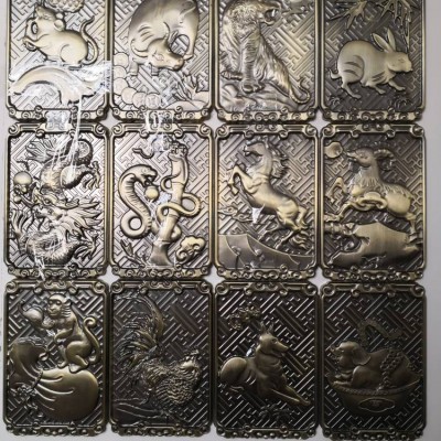 現(xiàn)代金屬屏風(fēng)隔斷 銅 鋁 不銹鋼屏風(fēng)隔斷 鏤空 切割 藝術(shù)壁畫 定制安裝