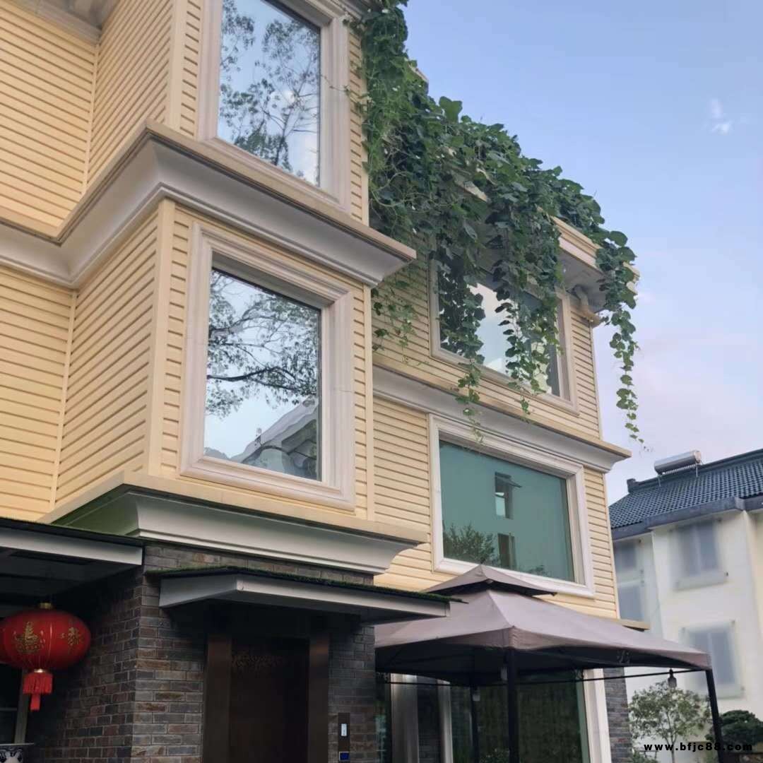 怒江PVC扣板外墻裝飾板塑料掛板出廠批發(fā)價