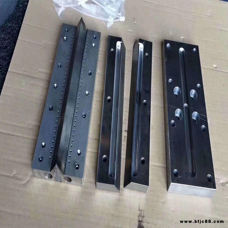 熔噴布模具廠家直銷熔噴布模具 多排孔無(wú)紡布噴絲模頭口罩熔噴布  口罩超聲波模頭 規(guī)格齊全