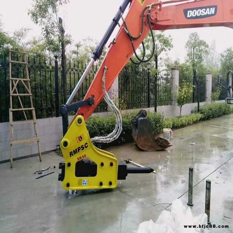 銳猛RM100破碎錘挖掘機(jī)炮頭 勾機(jī)炮錘100液壓炮 合資SB50破碎器斗山卡特徐工臨工三一柳工雷沃中聯(lián)小松日立神鋼現(xiàn)代