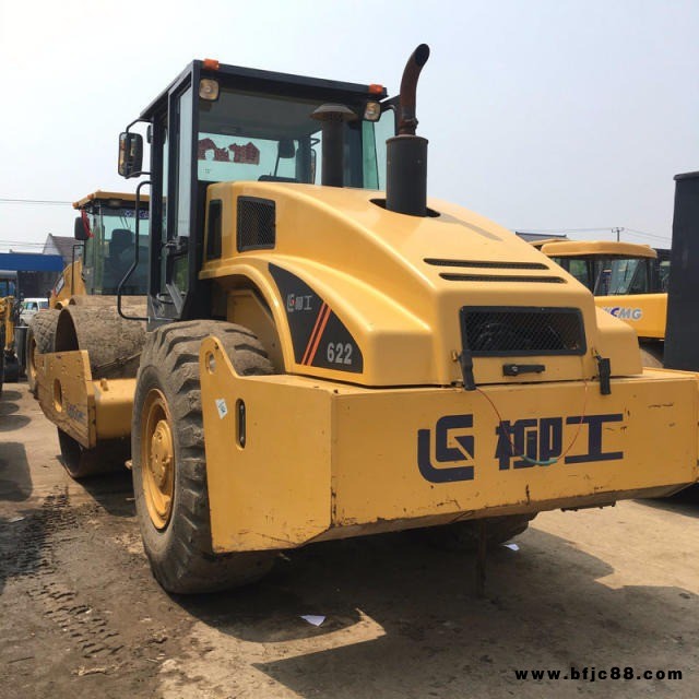 壓實機械 二手壓路機 二手徐工、柳工18/20/22噸振動壓路機，手續齊全。質優價廉，保證質量，全國包郵
