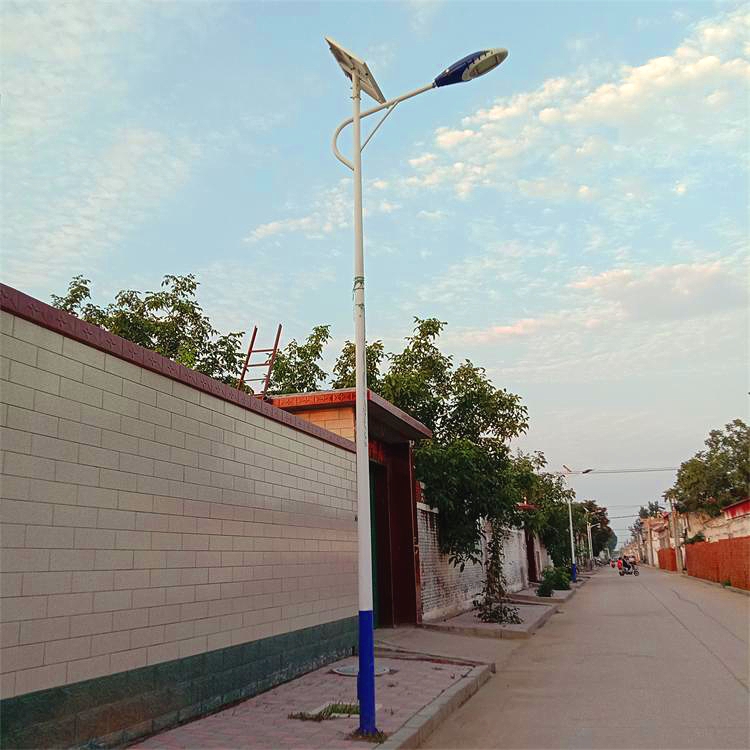 太陽能路燈
