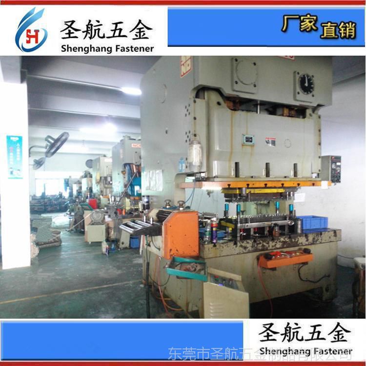 圣航五金沖壓車間生產線 1