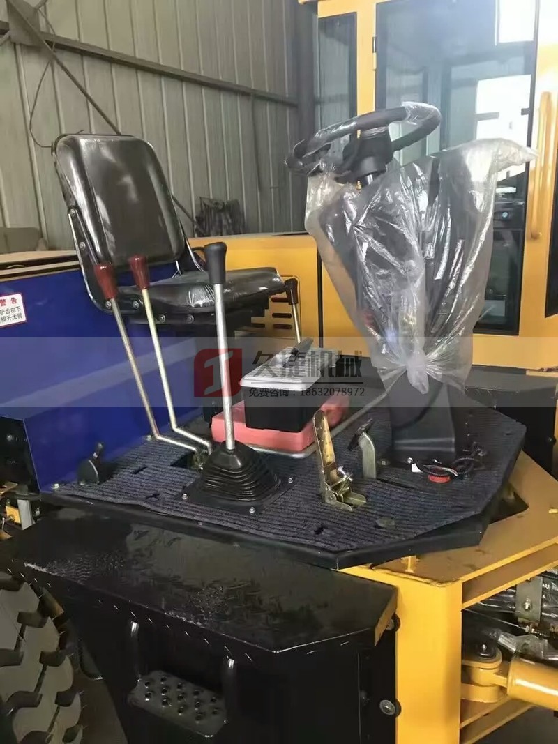 裝載機鏟車20全新 小型多功能抓草工地用駕駛室四驅小鏟車裝載機示例圖2