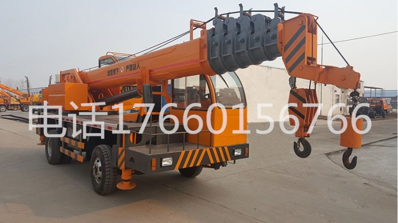 龍昕自制12噸汽車起重機   油電兩用  動力性能好   高效節能示例圖2
