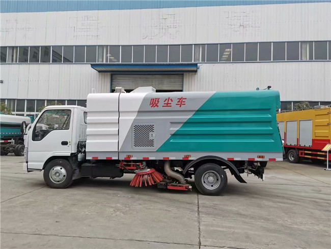 掃路車 清掃車清掃車 洗掃車 吸塵車 程力8噸真空吸式掃地車安全設(shè)計(jì)
