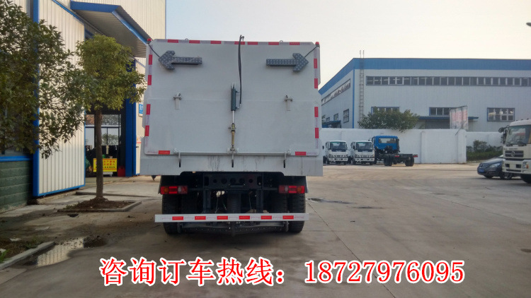 環(huán)衛(wèi)道路大型路面清掃車｜東風天錦掃路車｜10立方掃路車清掃車示例圖2