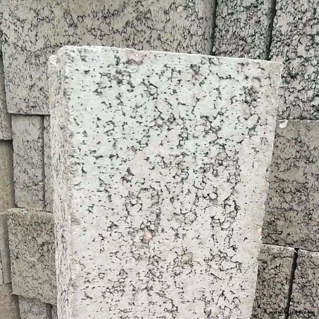 河南鄭州磚廠賣各類 水泥磚  水泥實(shí)心磚 水泥標(biāo)磚  95磚  85磚