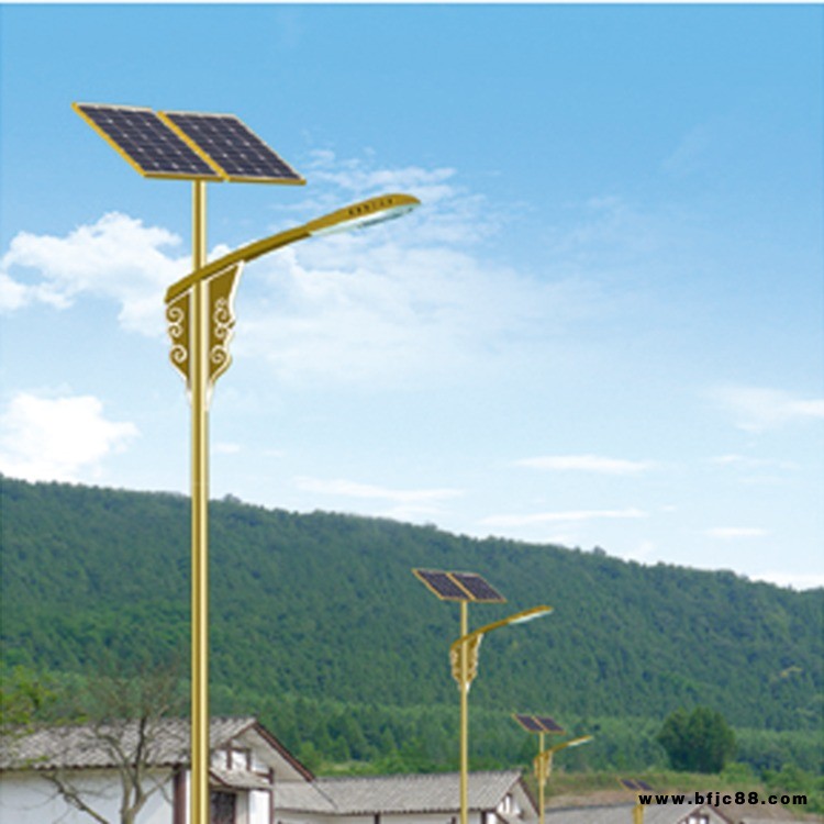 鄉(xiāng)村道路太陽(yáng)能燈 8米50W太陽(yáng)能路燈 led 燈桿價(jià)格 廠區(qū)路燈 新農(nóng)村6米30瓦 led太陽(yáng)能路燈廠家 金秋