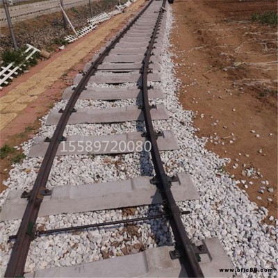 水泥軌枕生產(chǎn)工藝 網(wǎng)紅小火車水泥軌枕 水泥道枕廠家 600軌距15kg水泥枕木圖紙