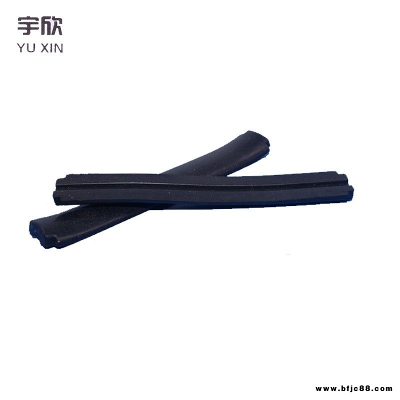細孔發泡硅膠制品 高倍率發泡硅膠制品 成型發泡硅膠制品廠家 宇欣
