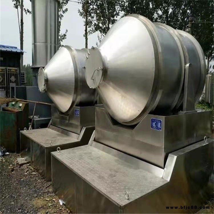常年出售 二手三維運動混合機 二手不銹鋼混合機 二手柱式料斗混合機