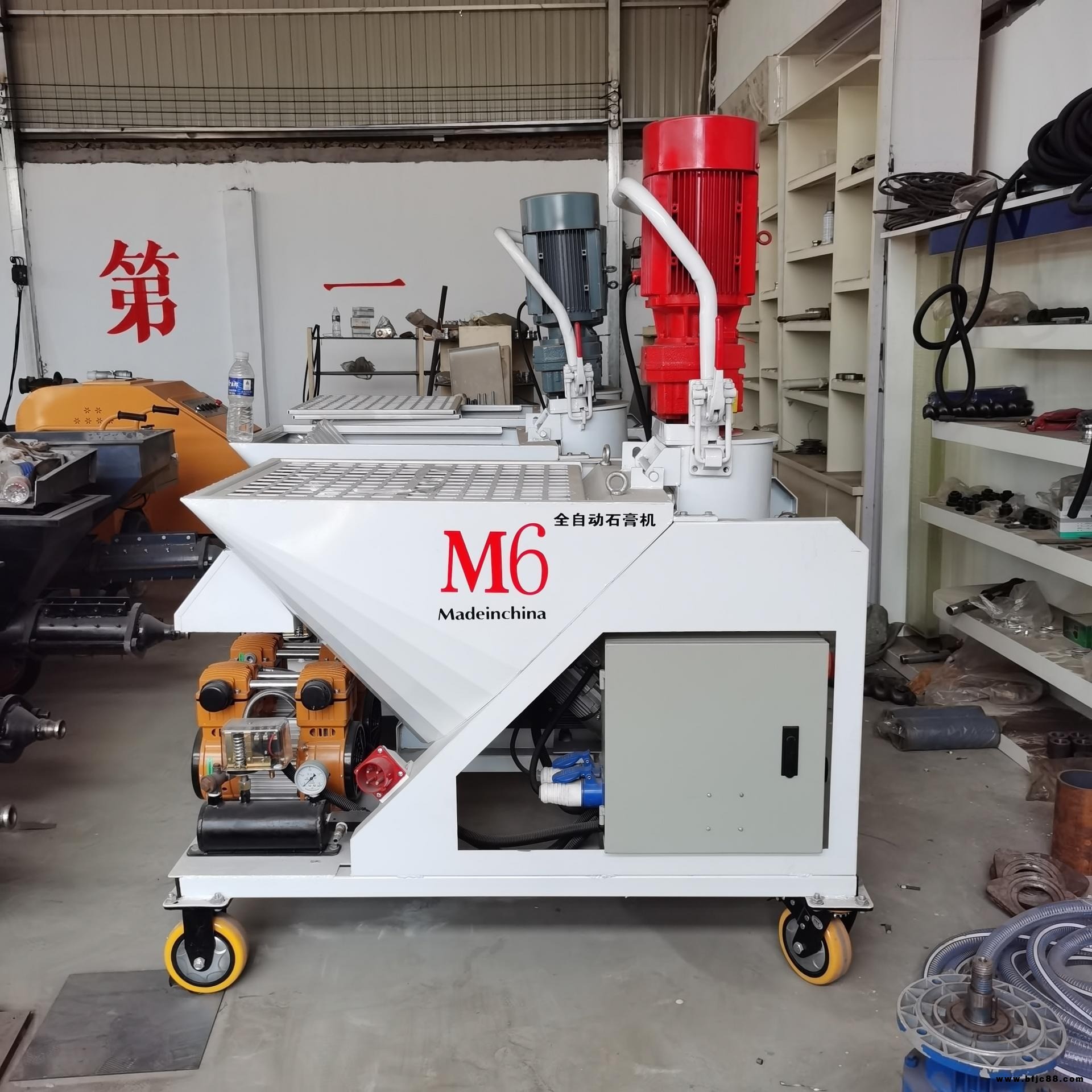 璀馳 CC-M6全自動石膏噴涂機工地使用 廠家直銷