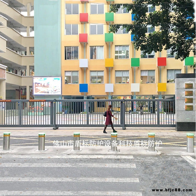 盾標防護電動伸縮柱 圖書館自動升降樁 遙控伸降護柱 步行街液壓一體升縮地樁