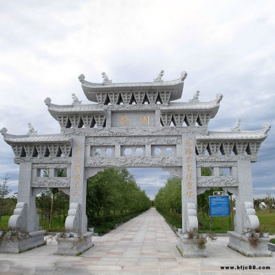 農村三門石牌坊 景區裝飾造景石牌坊 路口景觀石門樓 鼎藝上門安裝