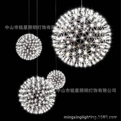 商場購物中心美陳裝飾吊燈 中空吊飾新款掛飾美陳裝飾燈 商業(yè)景觀燈 銘星廠家直供 節(jié)省25percent采購成本 量大從優(yōu)