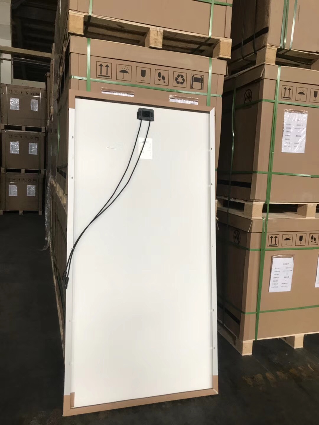 晶科B級260瓦-335瓦多晶太陽能電池板光伏板組件太陽能發電系統示例圖3