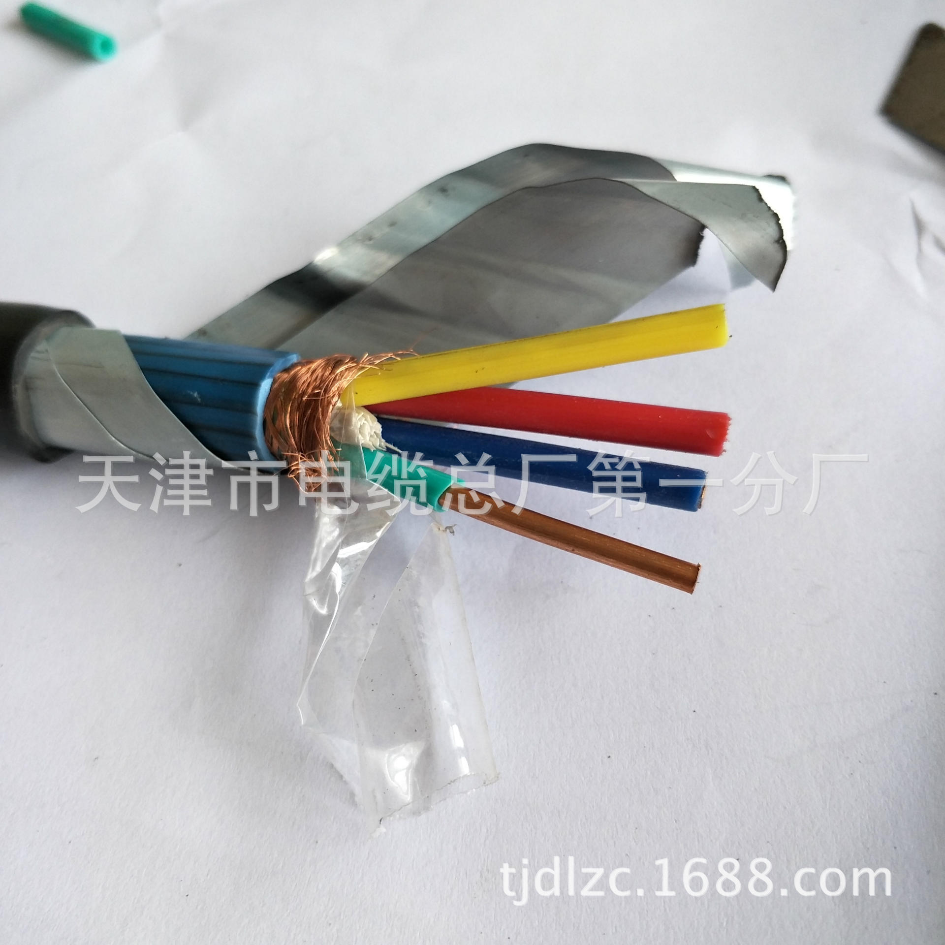 ZR VV22 3*6+1*4 0.6/1kv銅芯阻燃黑色電力電纜 雙層鋼帶鎧裝示例圖5
